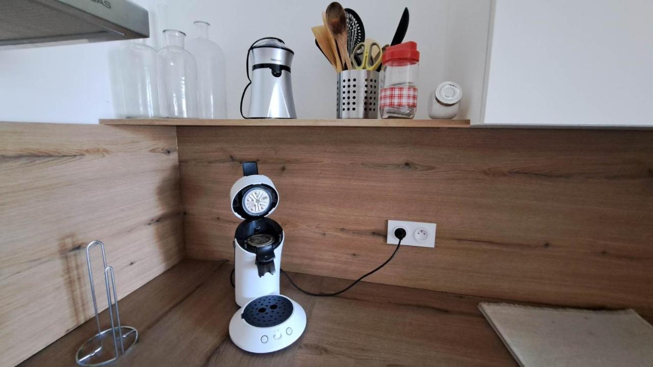 Joli Appartement Rdc T2 Тур Екстериор снимка